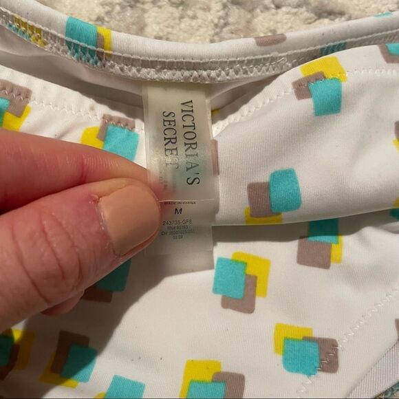 VICTORIA’S Secret Bow Y2k Bandeau Bikini - Picture 6 of 7